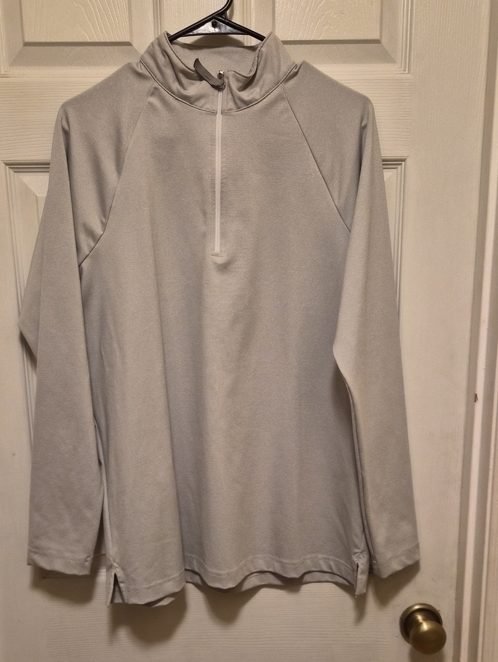 Women's Light Gray Quarter-Zip Performance Hoodie